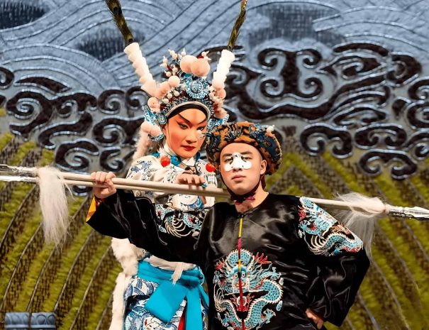 Beijing's First Teahouse-Style Peking Opera Theatre | Liyuan