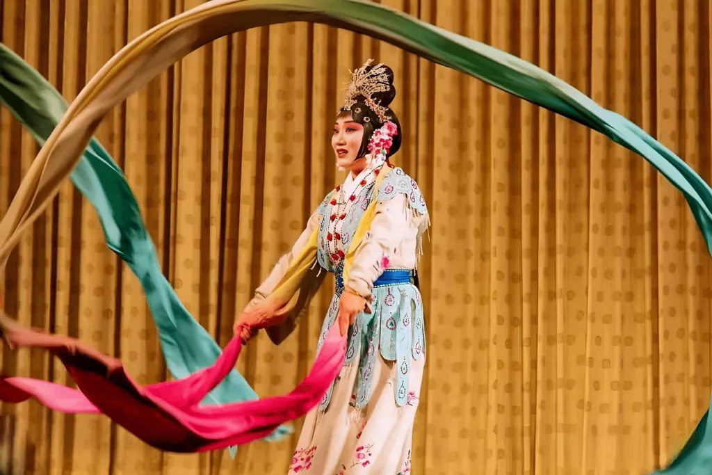 베이징 최초의 찻집 스타일 경극 극장 | 리위안